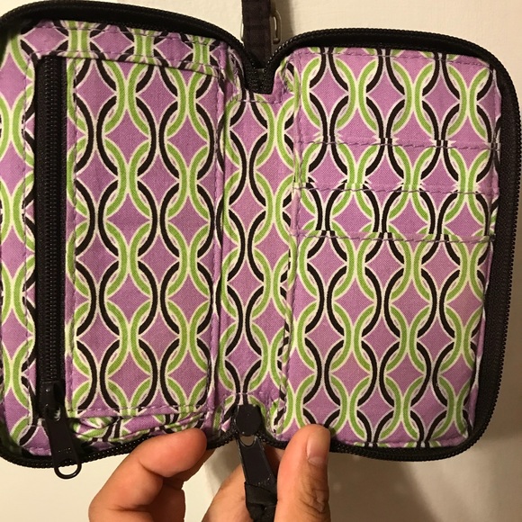 Vera Bradley Wristlet - Picture 3 of 4